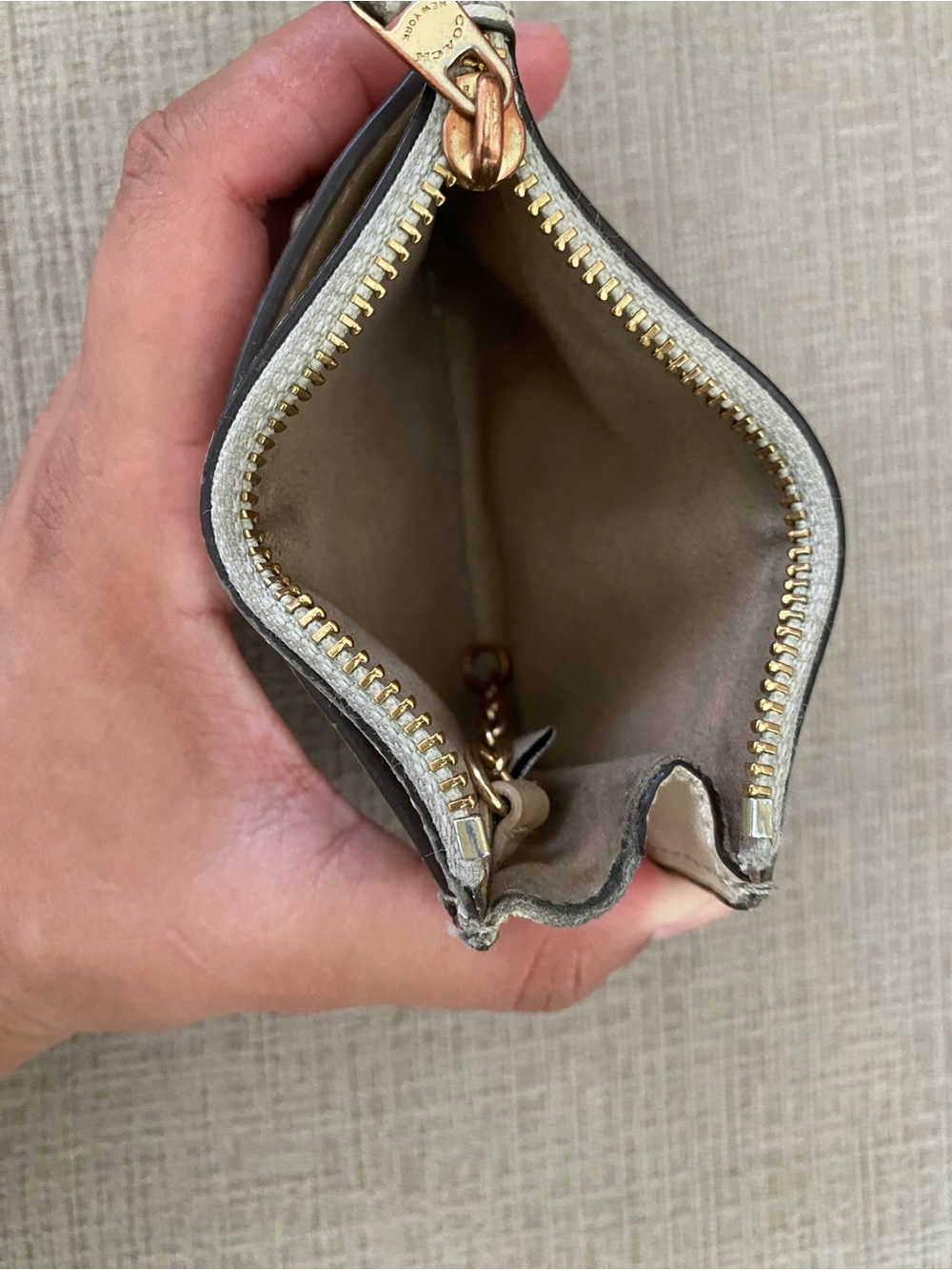 Coach Cardholder - Picture 4 of 5